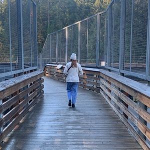 Meet your Posher, Cameron